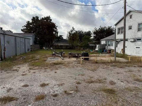 17469 Highway 631 Hwy, Des Allemands, LA 70030