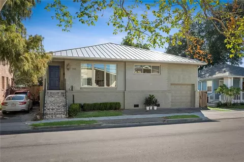 3425 Vincennes Pl, New Orleans, LA 70125