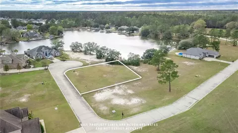 709 Northlake Dr, Covington, LA 70435