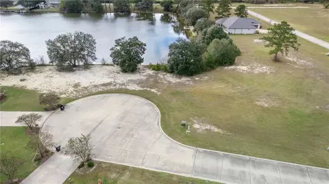 705 Northlake Dr, Covington, LA 70435