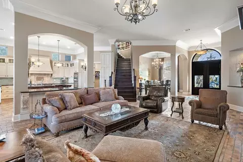 Living - 2009 Sunset Blvd, Slidell, LA 70461 photo 2 of 5