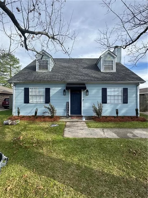 134 Ormond Village Dr, Destrehan, LA 70047