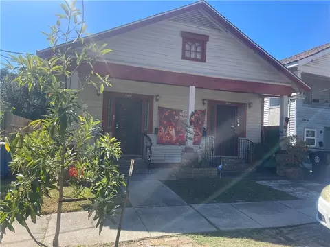 5450-52 Burgundy St, New Orleans, LA 70117