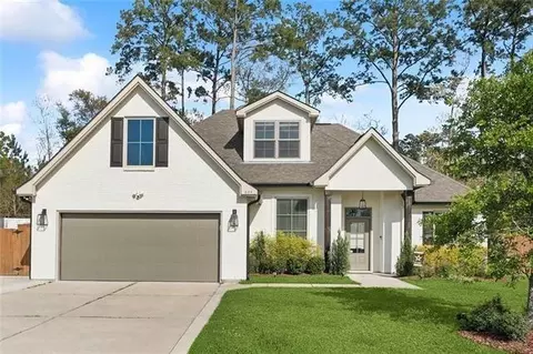 644 English Oak Dr, Madisonville, LA 70447