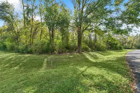 11 Azalea Pl, New Orleans, LA 70131