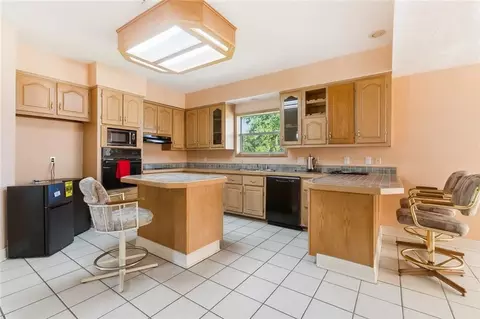 Kitchen - 5 Zee Ann Dr, Luling, LA 70070 photo 1 of 2