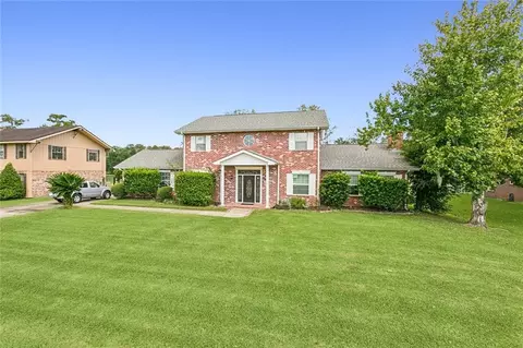 5 Zee Ann Dr, Luling, LA 70070