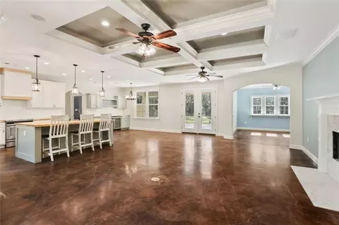 Living - 22110 Nolan Rd, Covington, LA 70435 photo 1 of 6