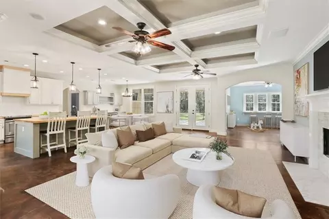 Living - 22110 Nolan Rd, Covington, LA 70435 photo 2 of 6
