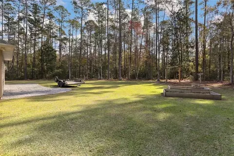 Exterior - 22110 Nolan Rd, Covington, LA 70435 photo 5 of 8