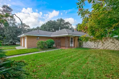 2133 Ellen Park Pl, New Orleans, LA 70131