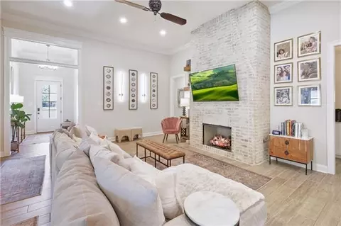 Living - 343 Saw Grass Loop, Covington, LA 70435 photo 2 of 2