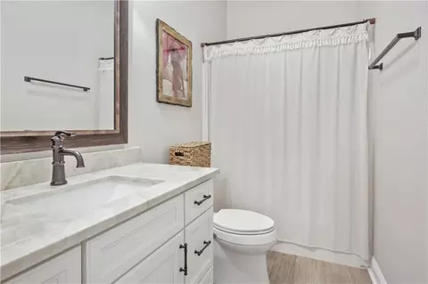 Bath - 343 Saw Grass Loop, Covington, LA 70435 photo 4 of 4