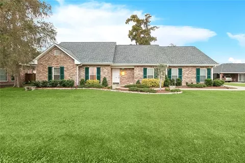 604 Willowdale Blvd, Luling, LA 70070