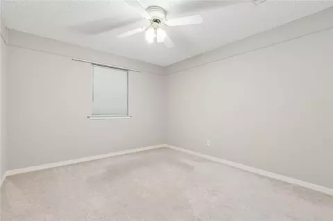 Bedroom - 604 Willowdale Blvd, Luling, LA 70070 photo 3 of 4