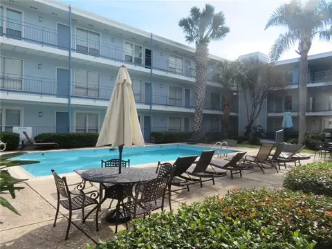 318 Lake Marina Ave #219, New Orleans, LA 70124