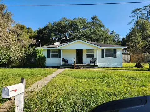 2216 Jay St, Slidell, LA 70460