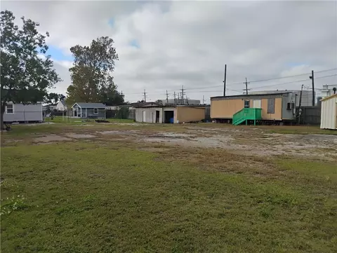 4908 4th St, Marrero, LA 70072