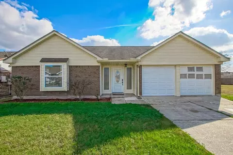 2120 Killington Dr, Harvey, LA 70058