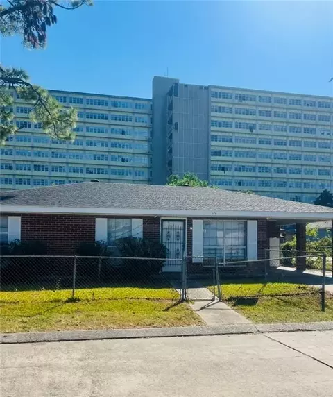 124 Prince Collins Ave, Houma, LA 70364