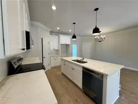 Kitchen - 70409 3rd St, Covington, LA 70433 photo 3 of 3