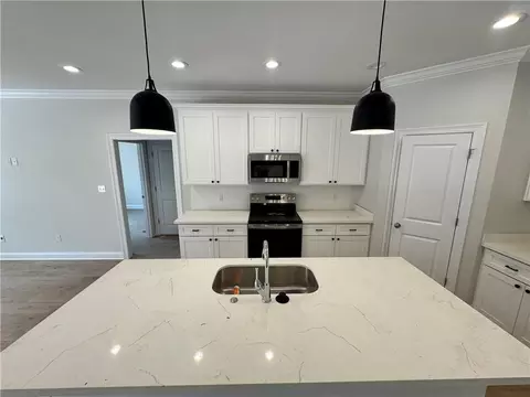 Kitchen - 70409 3rd St, Covington, LA 70433 photo 2 of 3