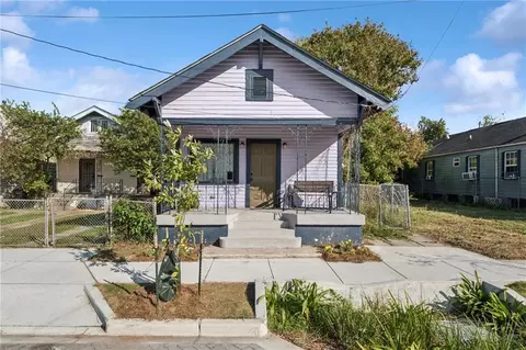 1427 Marigny St, New Orleans, LA 70117