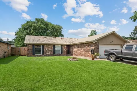 107 Heritage Cir, Slidell, LA 70458 photo 1