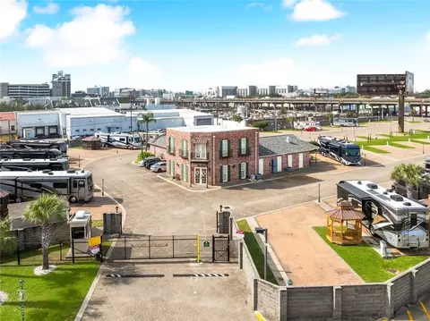 500 N Lot Apt 30 N Claiborne Ave, New Orleans, LA 70112