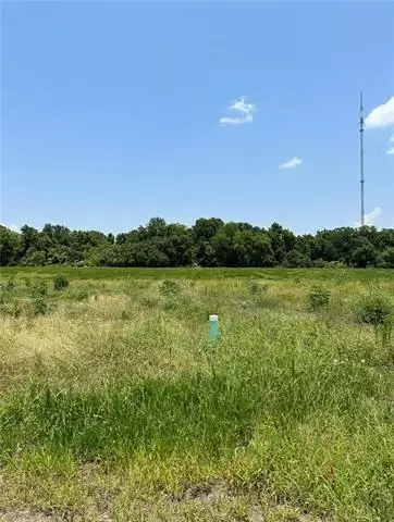 127 Holmes Blvd, Terrytown, LA 70056