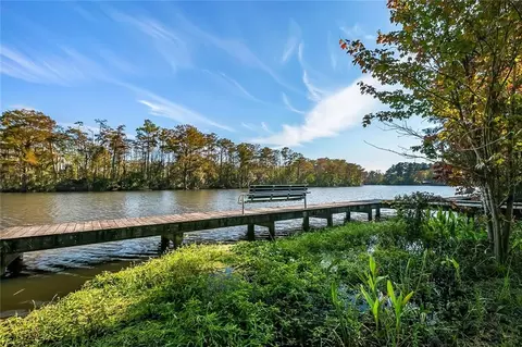 View/Area - 52 Mistletoe Dr, Covington, LA 70433 photo 2 of 3