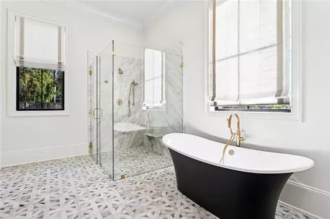 Bath - 52 Mistletoe Dr, Covington, LA 70433 photo 2 of 7