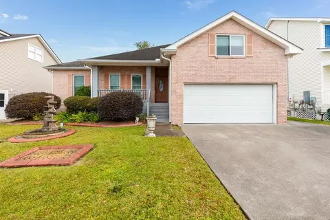 311 Nottaway Dr, Destrehan, LA 70047