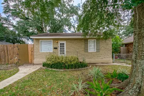 233 Florida St, River Ridge, LA 70123