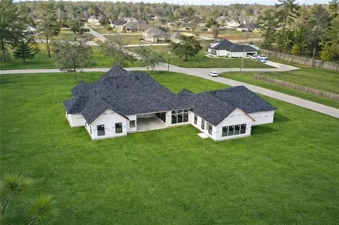 13131 Rue Chateau, Ponchatoula, LA 70454