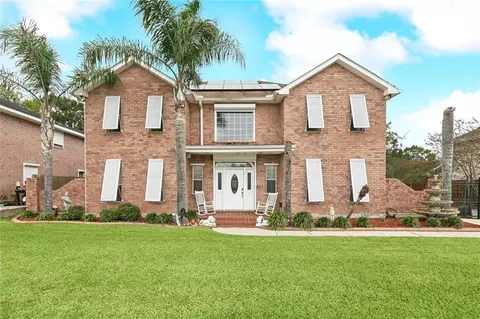 2565 Kismet St, Marrero, LA 70072