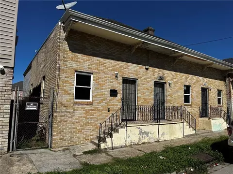 2429 Clara St, New Orleans, LA 70113