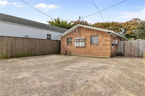 822 Delery St, New Orleans, LA 70117