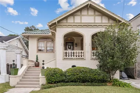 2705 Octavia St, New Orleans, LA 70115