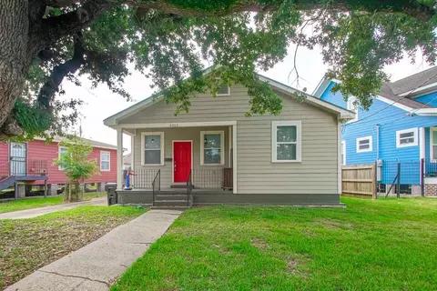 4313 Rayne Dr, New Orleans, LA 70122