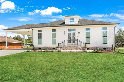 1122 Maine Ave, Slidell, LA 70458