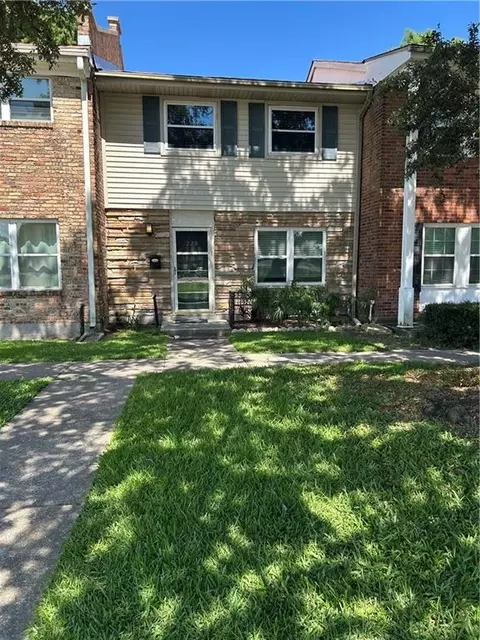 225 Wright Ave #D, Terrytown, LA 70056