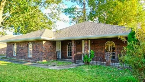 503 Criswell Ct, Laplace, LA 70068
