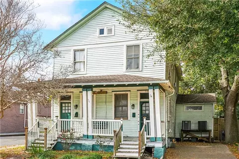 3100 02 Robert St, New Orleans, LA 70125