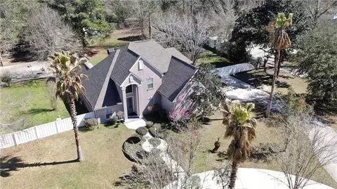 108 Lindsey Ln, Slidell, LA 70461