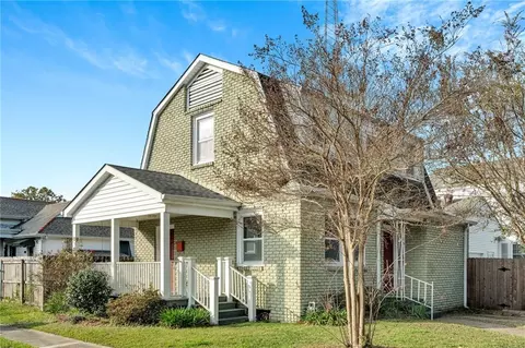 3 Virginia Ct, New Orleans, LA 70124