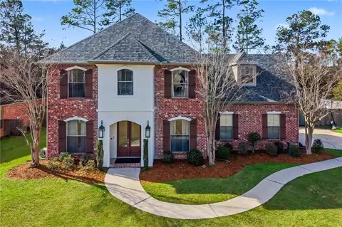 204 Hidden Springs Ln, Covington, LA 70433