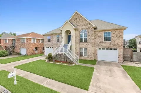 4371 Trieste St, New Orleans, LA 70129