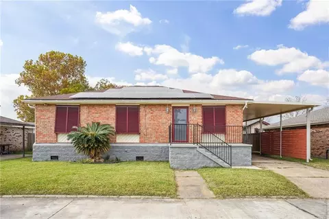 131 Ann St, Saint Rose, LA 70087