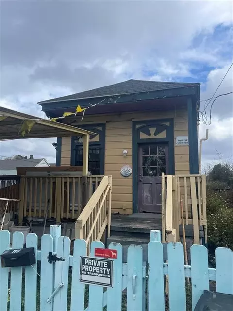 2037 Elysian Fields Ave, New Orleans, LA 70117